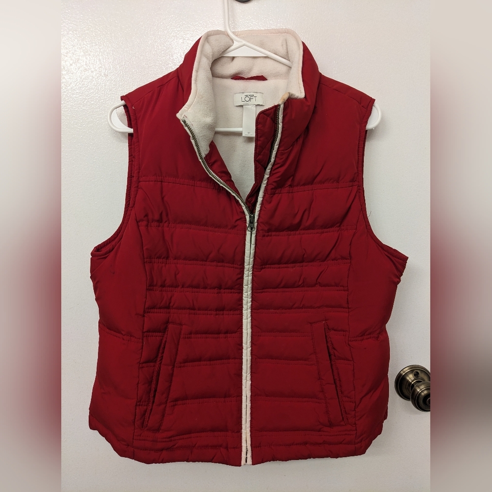 LOFT Women's Vibrant Red Quilted Vest